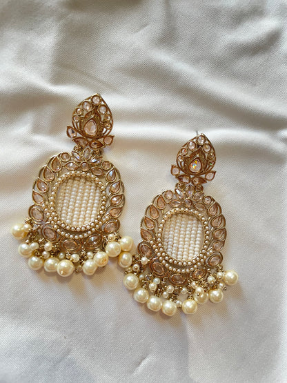 Vanya Jhumkas