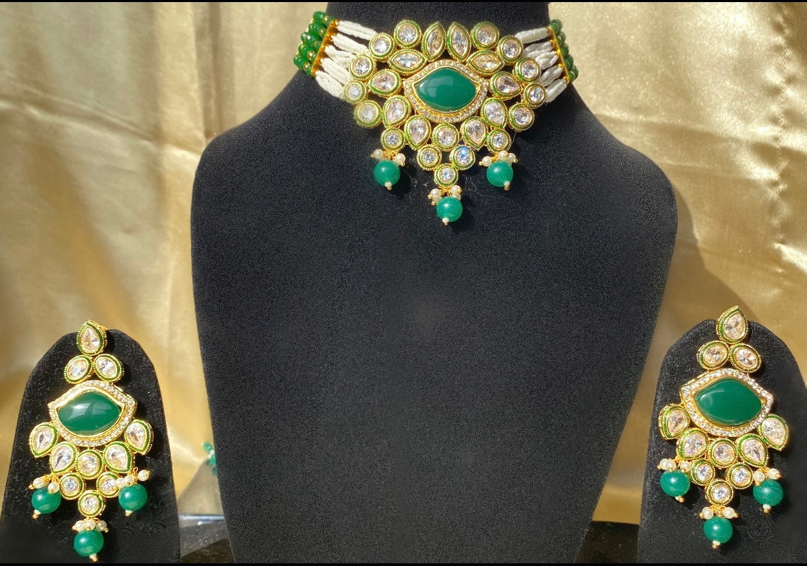 Rukmani Choker