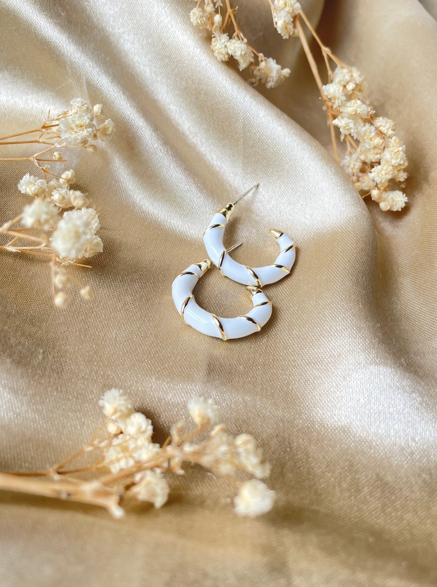 Frosty White Earrings